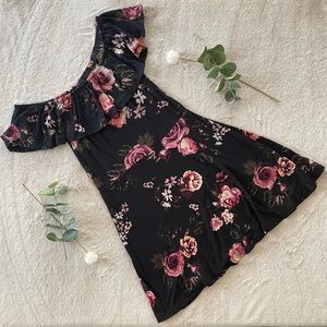 Off the Shoulder Floral Dress